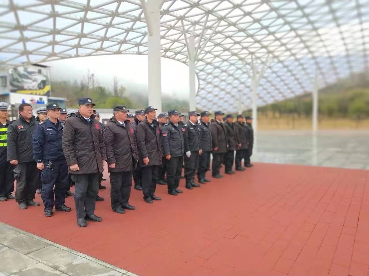強素質 樹形象--朱砂古鎮(zhèn)景區(qū)員工綜合素質培訓拉開序幕